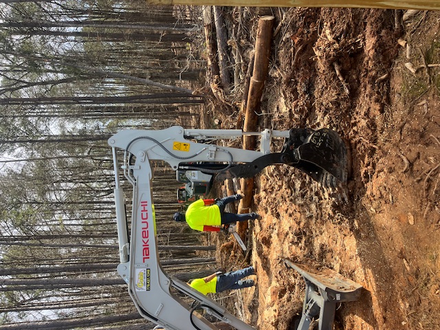 J & D Construction & Site Services
